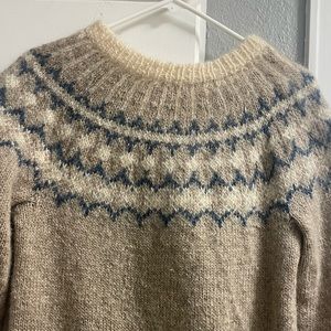 Vintage hand knit sweater